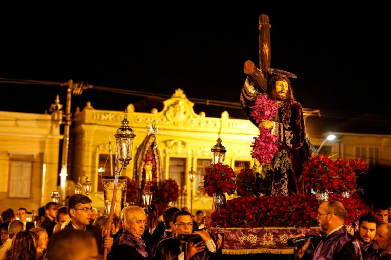 Deputado Lucas Lasmar quer maior reconhecimento da Semana Santa de Oliveira no Estado de Minas Gerais