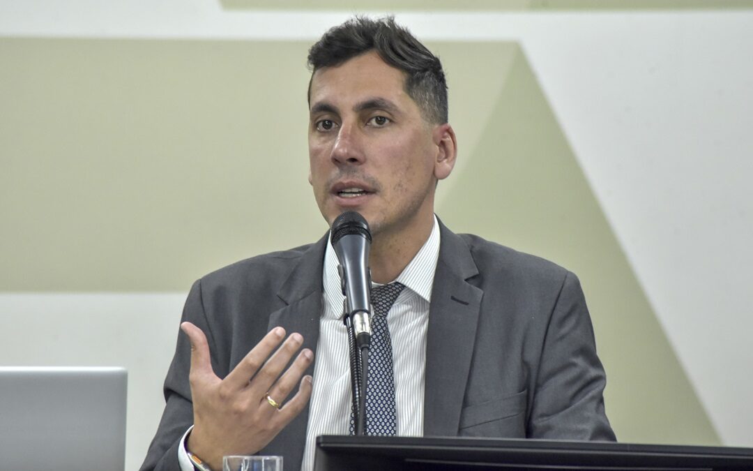 Deputado Lucas Lasmar quer ampliar medidas contra viol&ecirc;ncia dom&eacute;stica