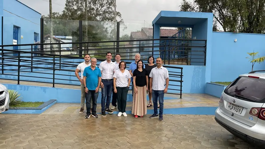 Deputado Lucas Lasmar barra venda de terrenos da APAE, do Samu e do aeroporto de Oliveira