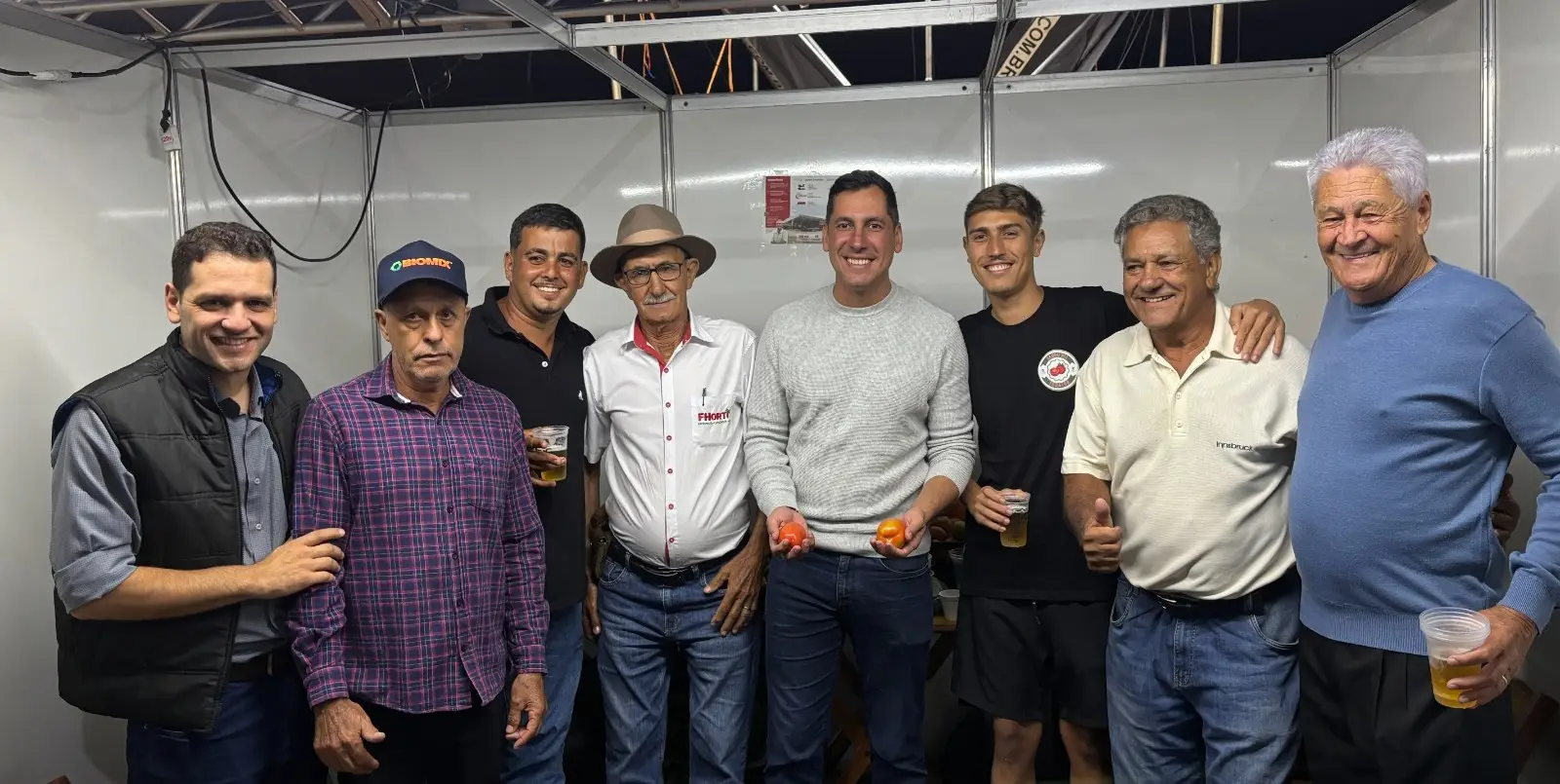 Deputado Lucas Lasmar e vereador Jo&atilde;o V&iacute;tor destinam R$ 150 mil para apoiar produtores rurais de Carm&oacute;polis